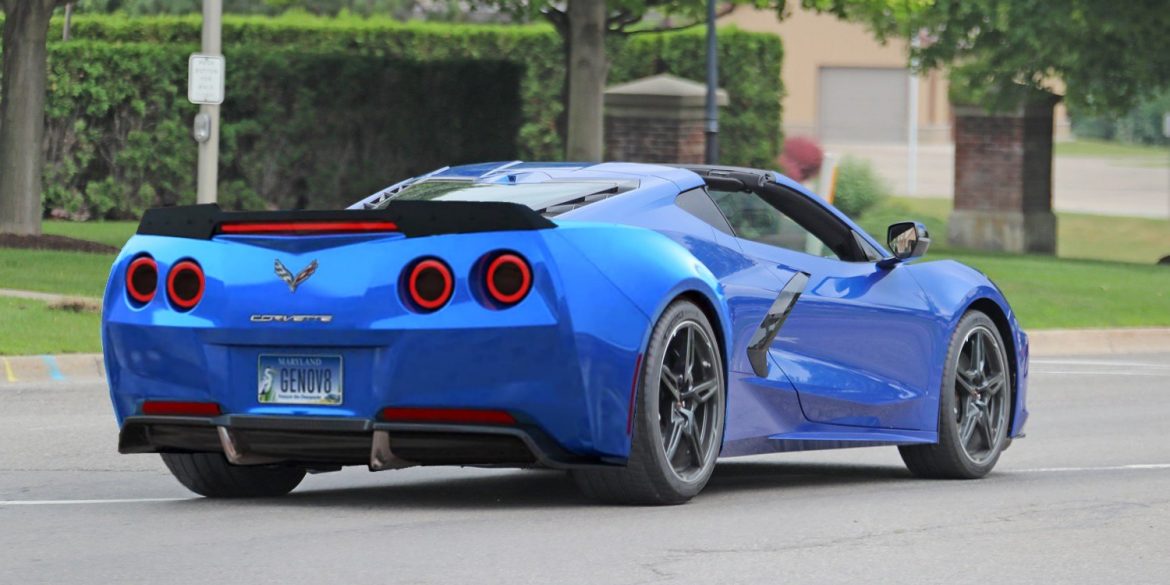 C8 Corvette rendering with round taillights