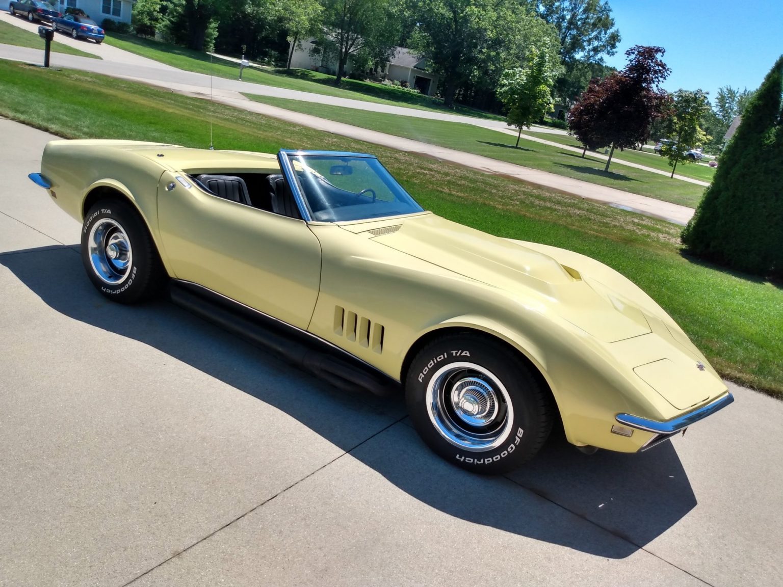 FOR SALE OneOwner 1968 Corvette Convertible