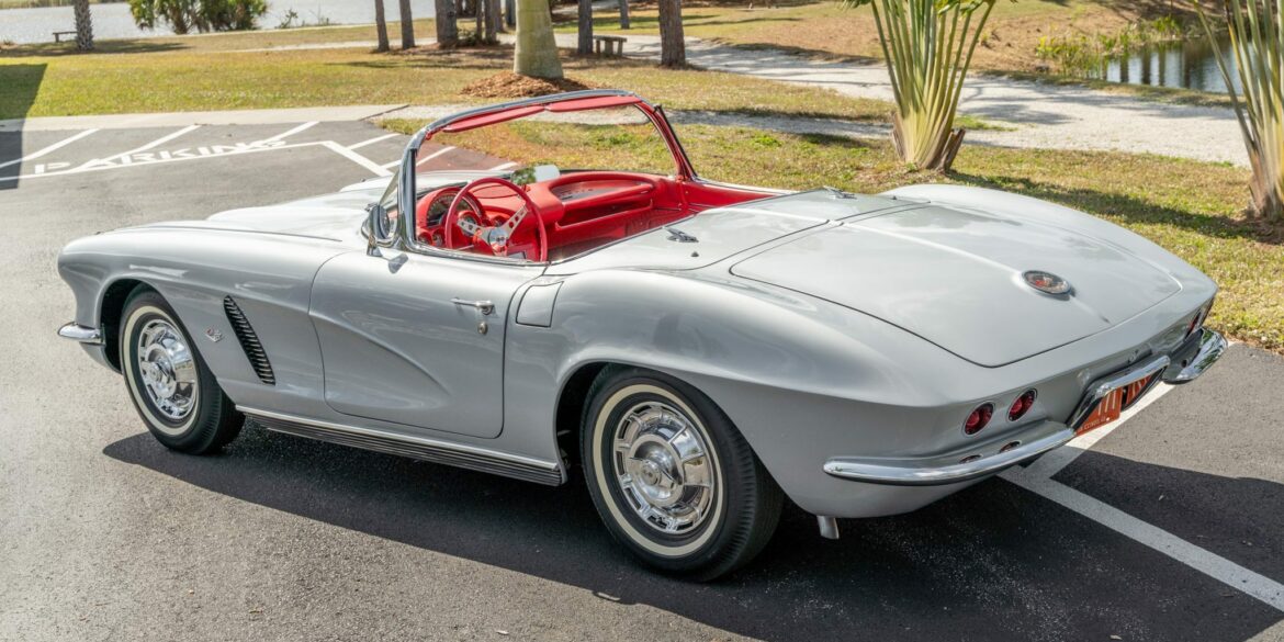 1962 Corvette Sateen Silver