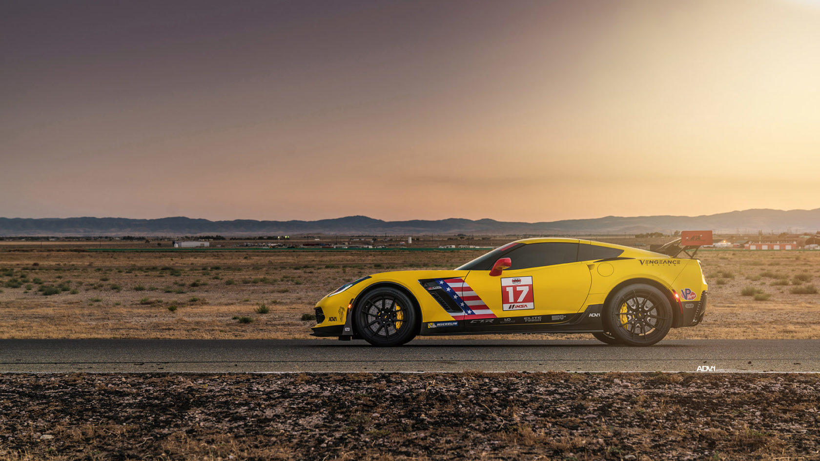 Yello C7 Z06 corvette