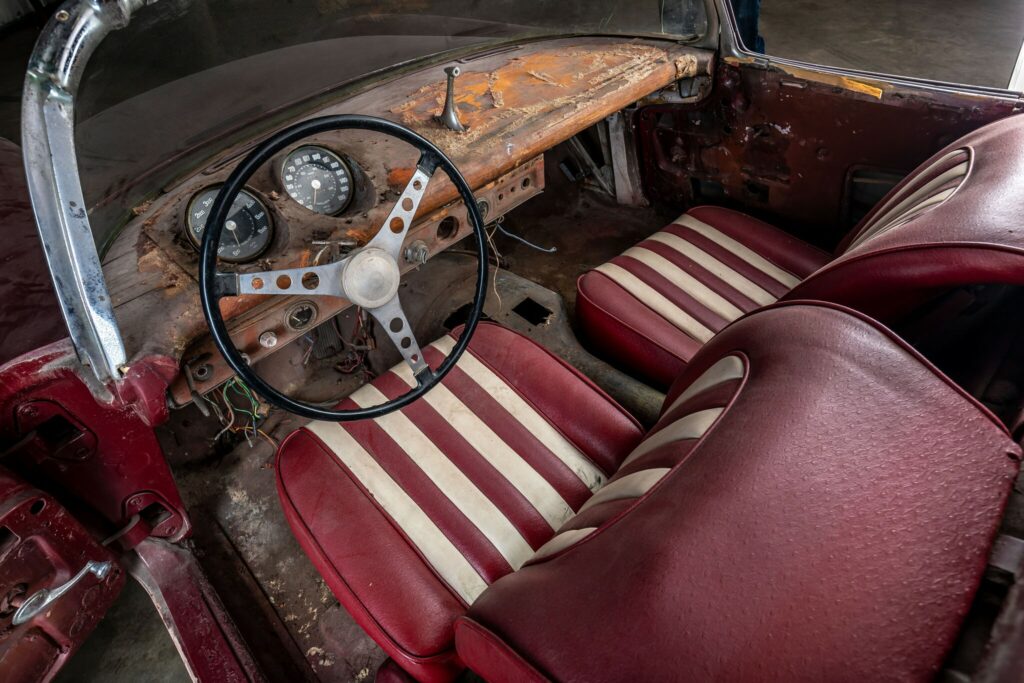 The modified interior of the 1960 Le Mans Corvette - clearly in need of much restoration.