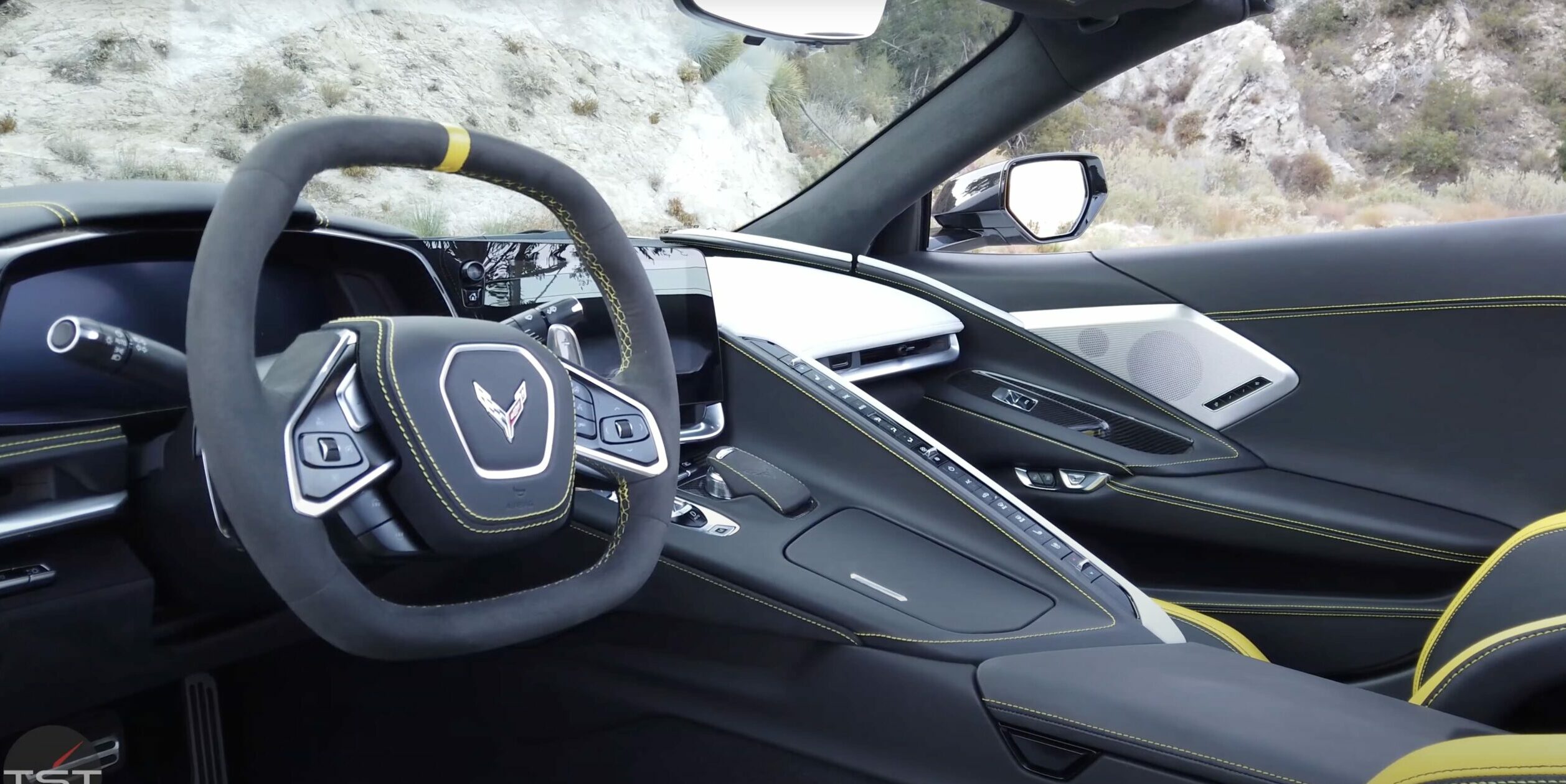 a view of the driver's side of the 2021 C8 Stingray Corvette 3LT