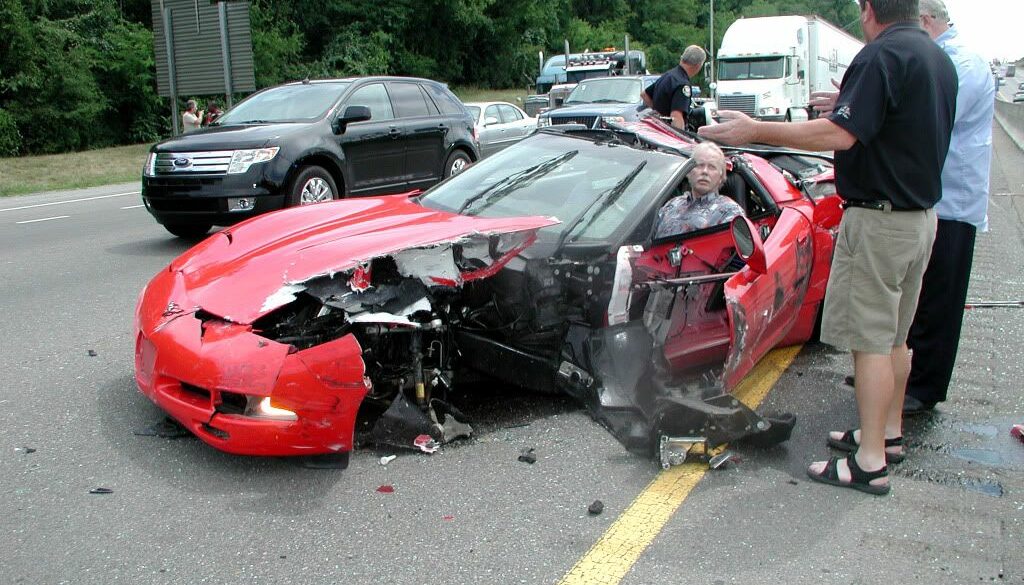 Red C5 Chevrolet Corvette crash