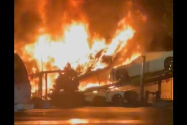 2022 Corvette C8s on fire just North of Nashville, Tennessee