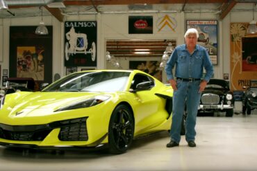 Jay Leno posing beside what a production spec Z06 looks like!