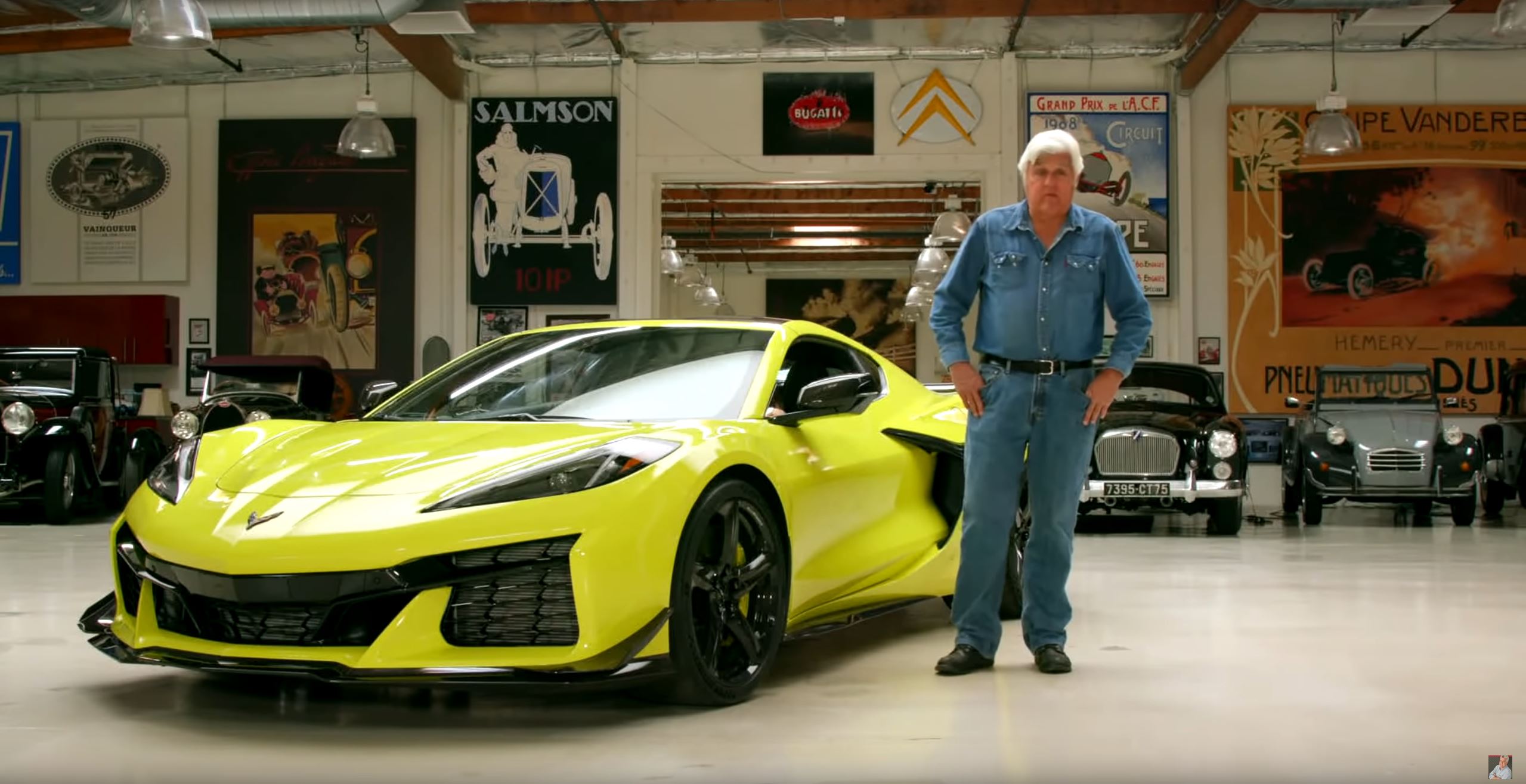 Jay Leno posing beside what a production spec Z06 looks like!