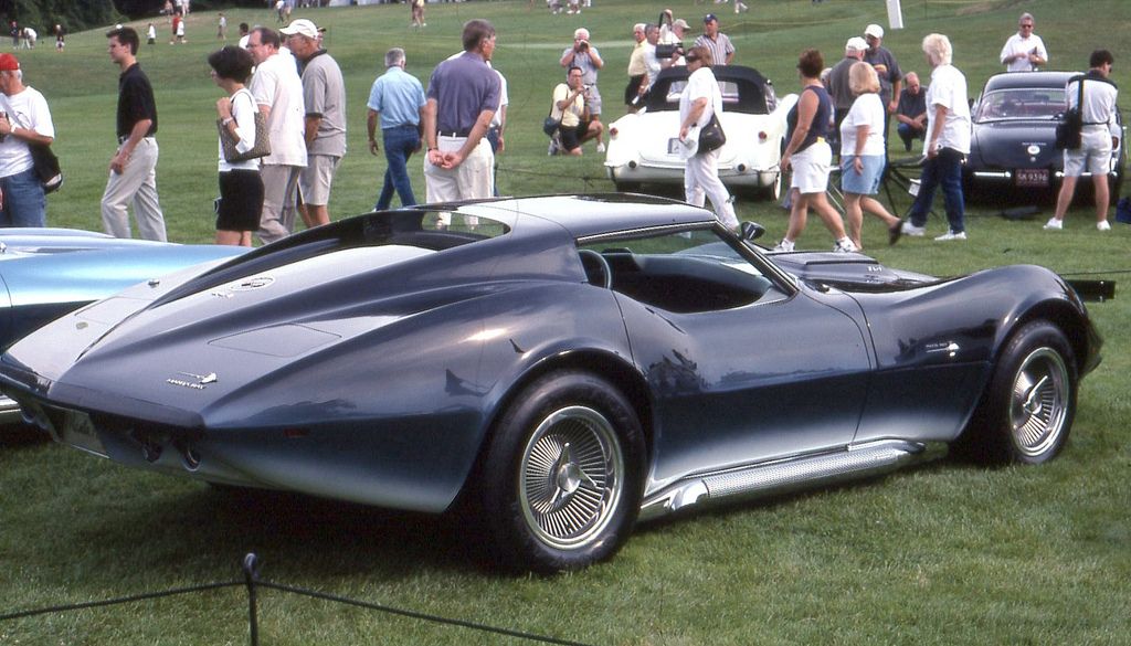 There's no denying the similarities between this customer Porsche Corvette restomod and Bill Mitchell's styling on his Manta Ray concept.