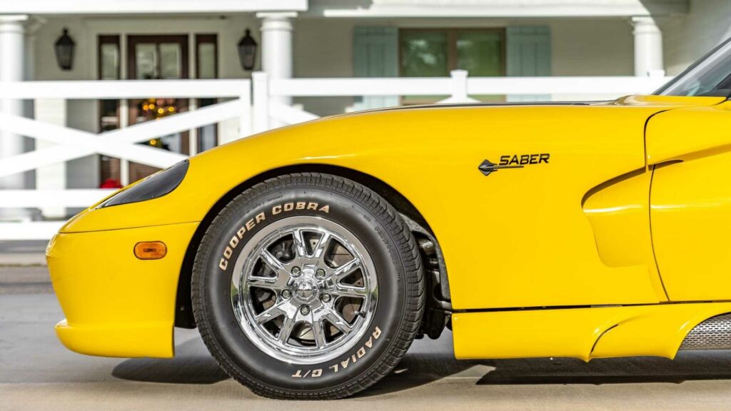 Note the Saber and C7 Stingray badges on the front fenders.