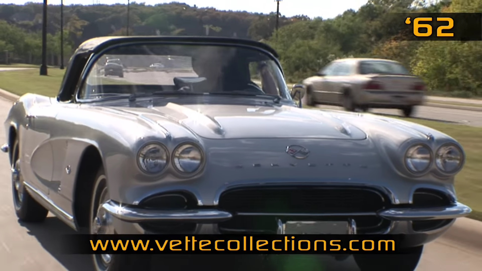 The 1962 Chevrolet Corvette Looks Very Sleek In Silver