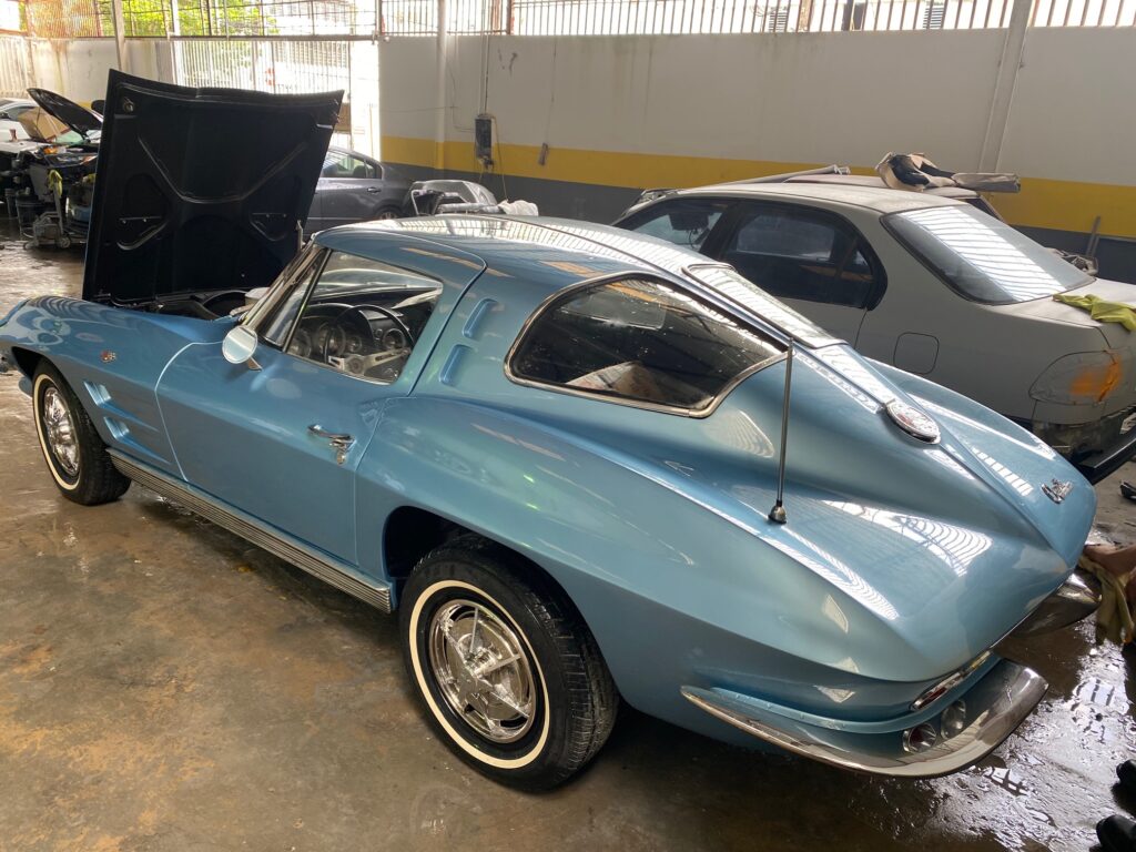 1963 Corvette Coupe for sale by private owner. Contact Greg Boyd at (787) 463-1830 for more information.