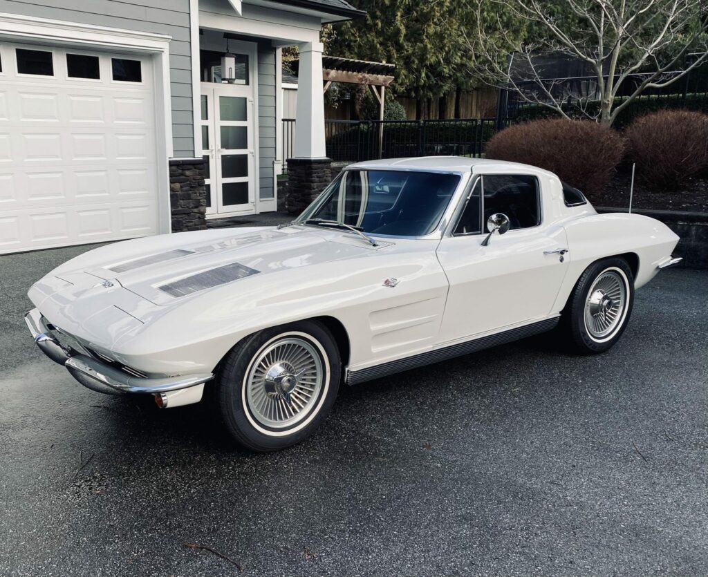 FOR SALE: A stunning 1963 Corvette split window coupe.