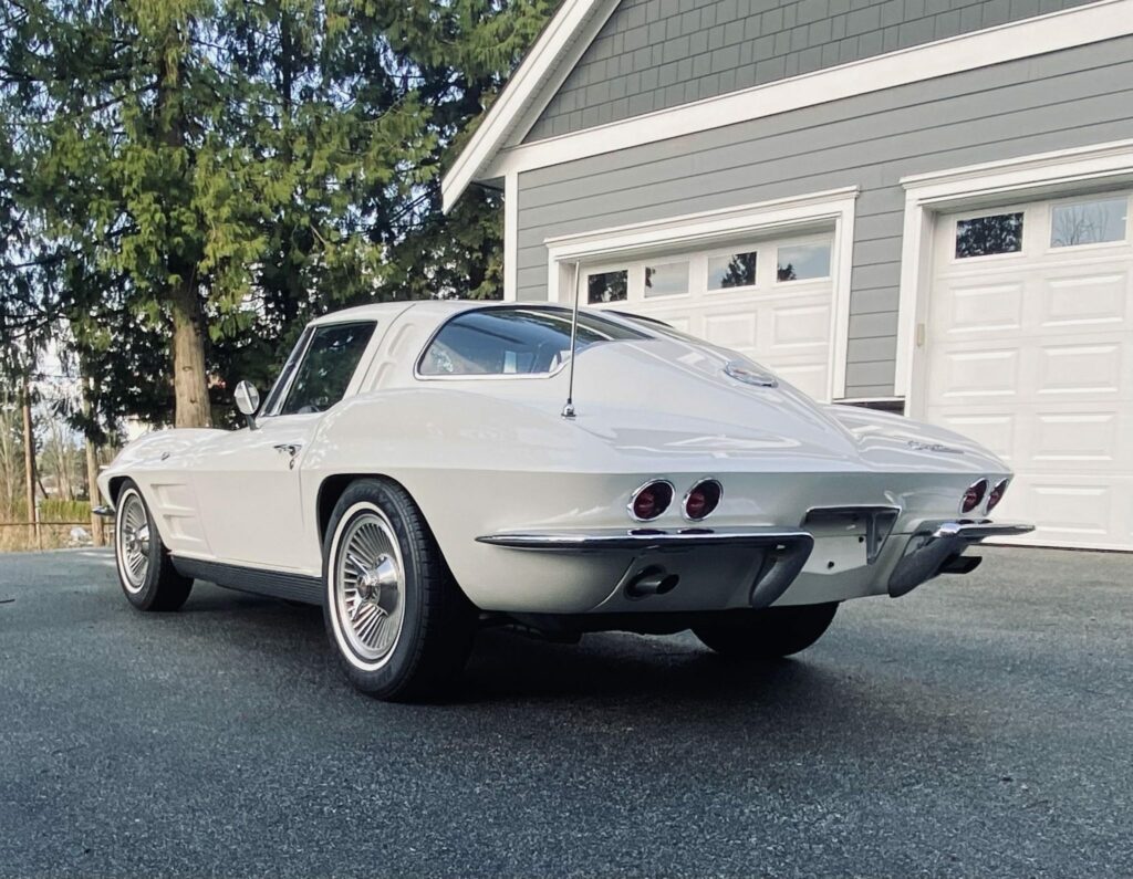 FOR SALE: A stunning 1963 Corvette split window coupe.