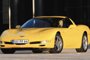 1997 Chevrolet Corvette HD Wallpaper