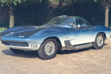 Corvette Of The Day: 1961 Chevrolet Corvette Mako Shark