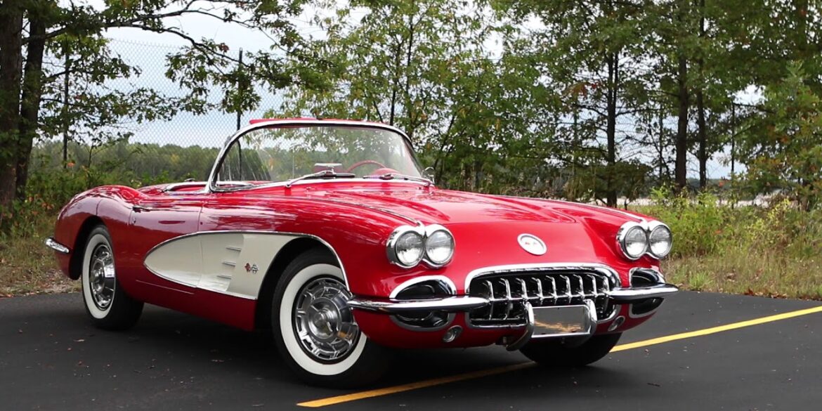 Which Looks Better? A 1959 Corvette Or 1956 Thunderbird?