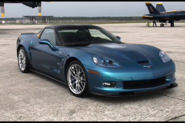 2009 Corvette ZR1 vs F/A-18 Hornet Fighter Jet