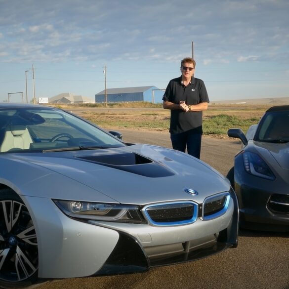 Drag Race: 2015 Chevy Corvette Stingray vs BMW i8