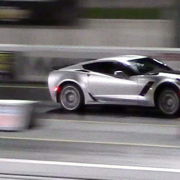 2015 Chevrolet Corvette Quarter Mile Drag Race