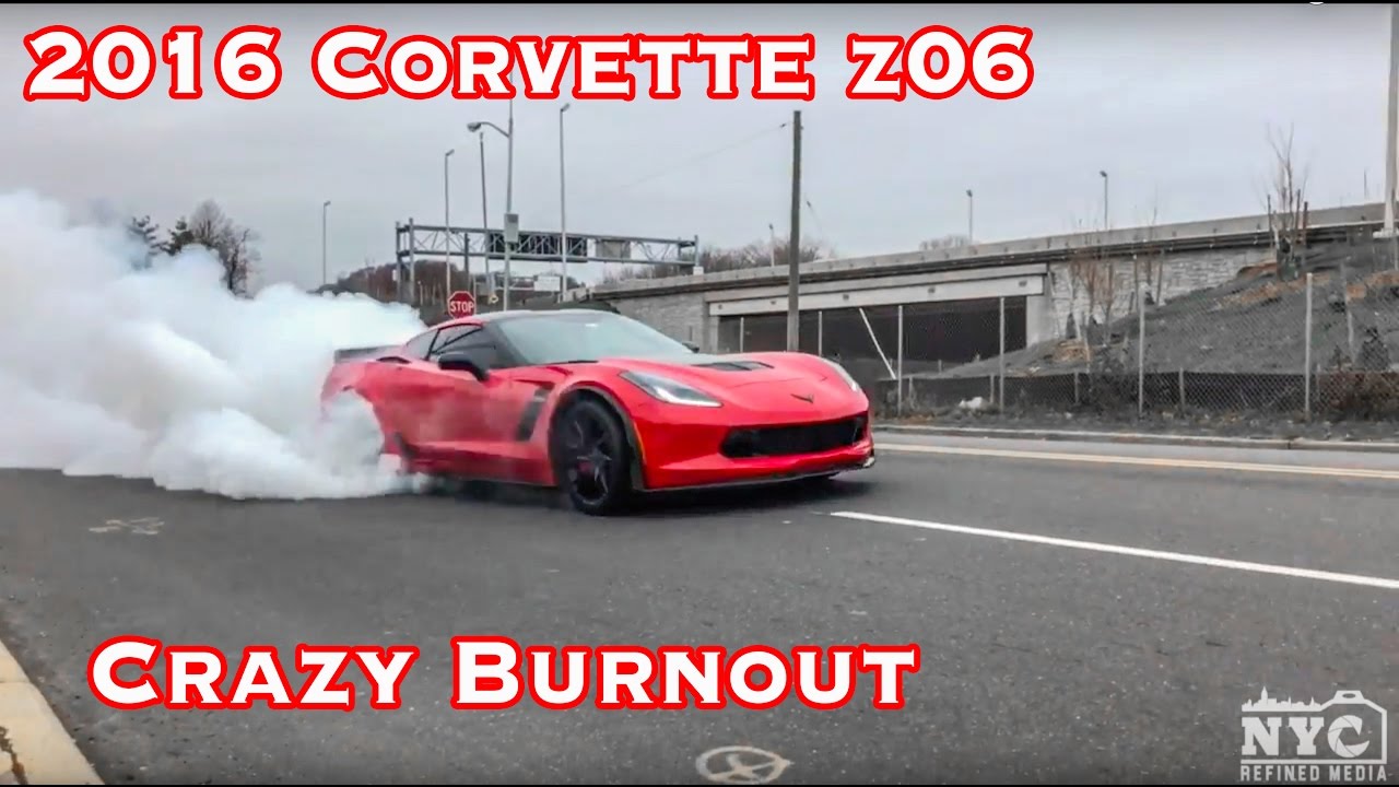 2016 Corvette Z06 Burnout Smoke That Covers Almost The Entire Block