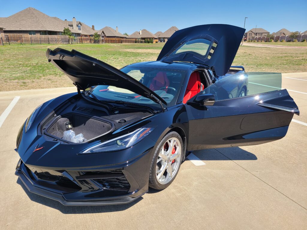 FOR SALE: Beautiful 2022 Z51 Stingray Coupe