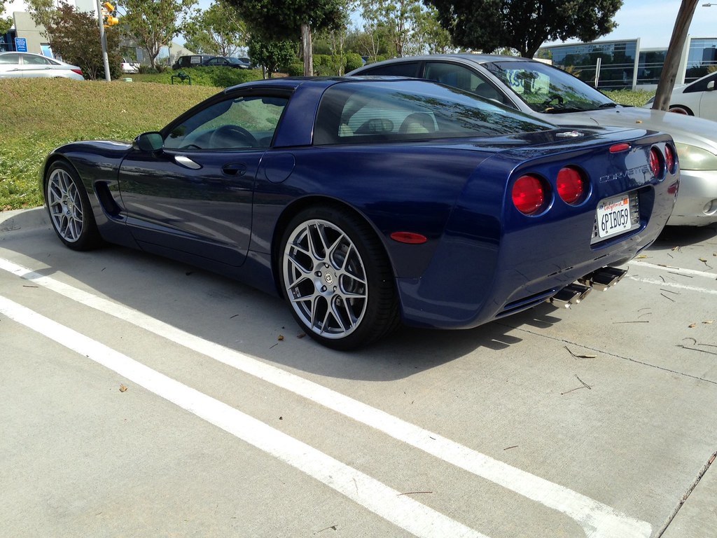 HRE FF01 Rims on Corvette C5
