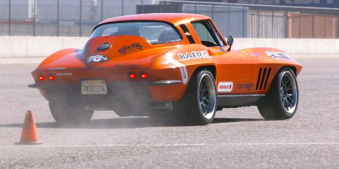 This 1965 Corvette Steers Pretty Well On The Track!