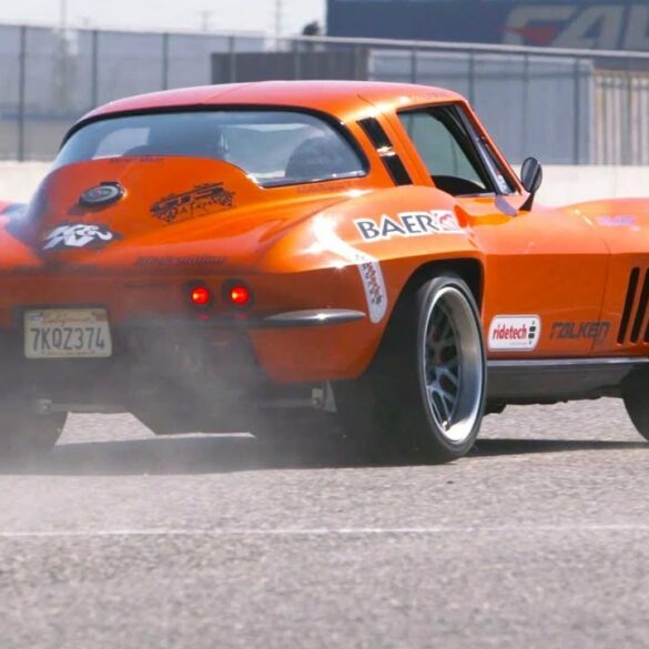 This 1965 Corvette Steers Pretty Well On The Track!