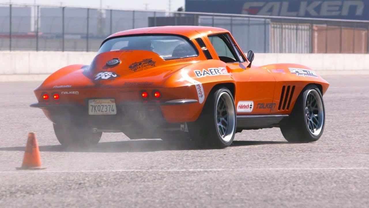 This 1965 Corvette Steers Pretty Well On The Track!