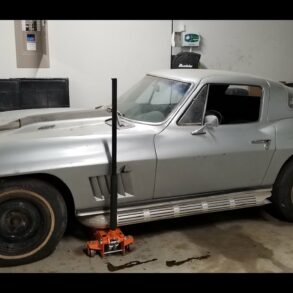 Taking Out A 1967 Corvette That Hasn't Been Driven For 50 Years