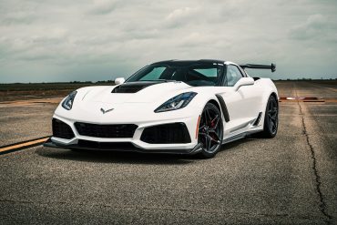 Jeremy Clarkson Drives The 2019 Corvette ZR1