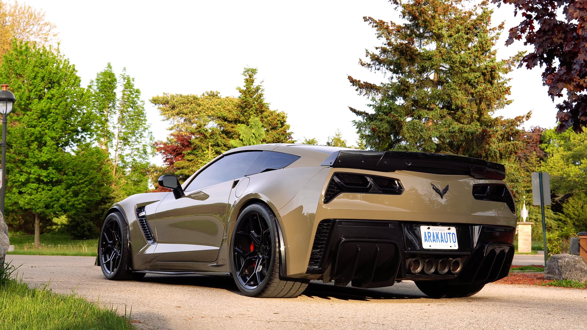 Modified C7 Corvette Z06