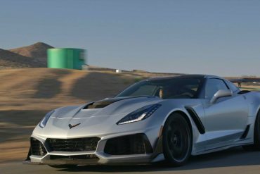 2019 Chevy Corvette ZR1 Attacks The Big Willow Circuit