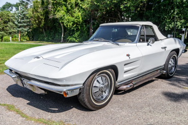 A Single-Family-Owned 1964 Corvette Is Live Now On Bring A Trailer