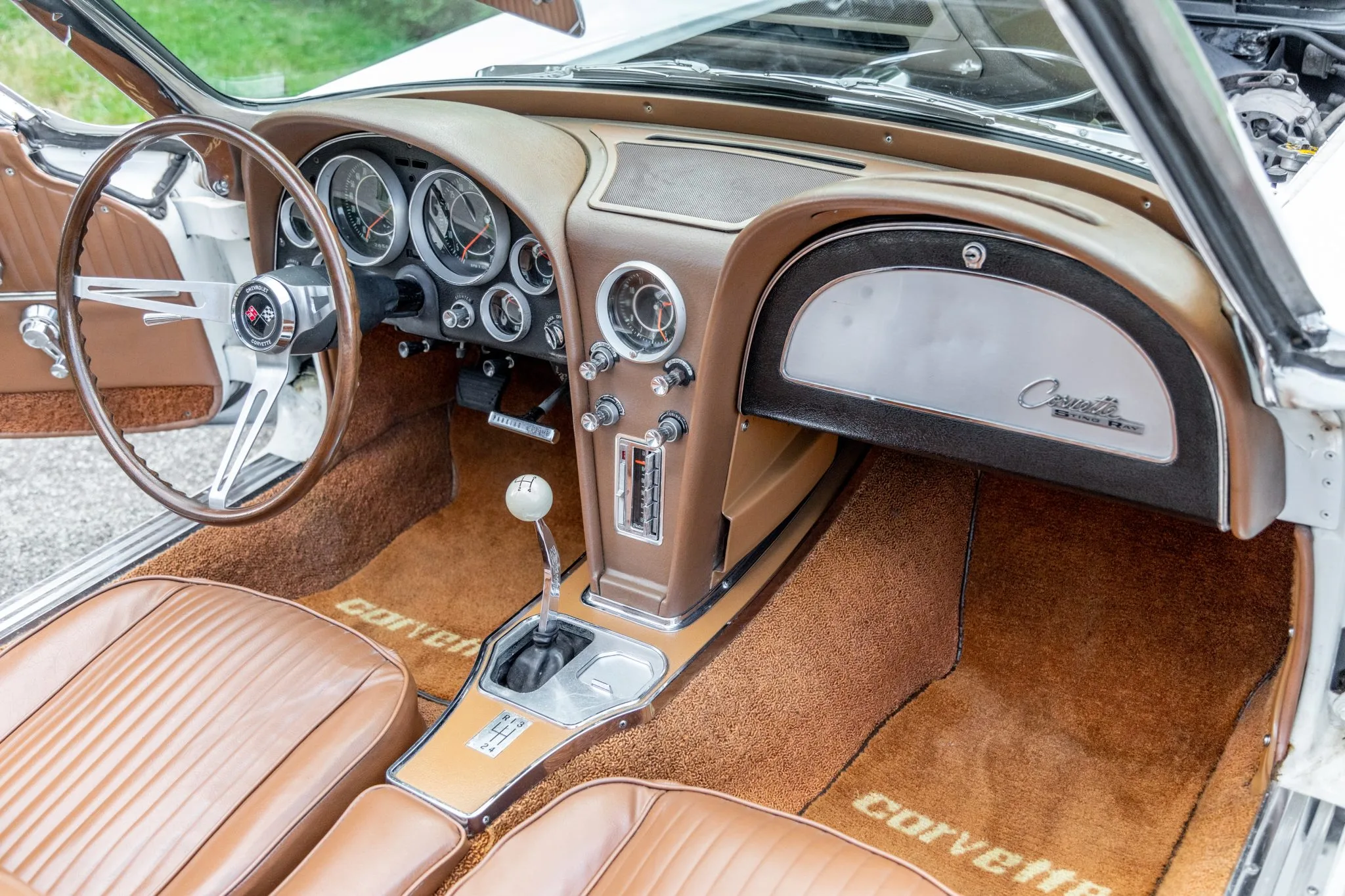 A Single-Family-Owned 1964 Corvette Is Live Now On Bring A Trailer