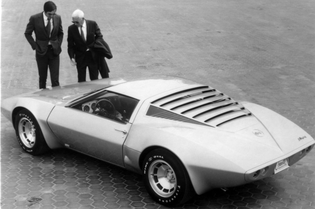 John Delorean (left) and Zora Arkus-Duntov (right) inspect the XP-882 Corvette Concept. Over the course of the next five years, this car would be reimagined to become the Aerovette coupe.