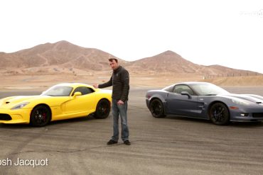 2012 Chevy Corvette ZR1 vs 2013 SRT Viper Burnout Battle!