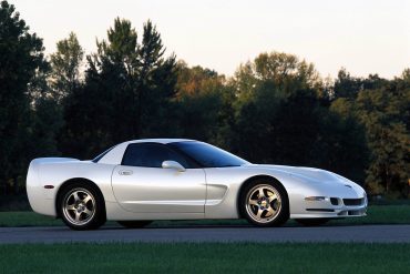 2002 Chevrolet Corvette Z06 White Shark Concept