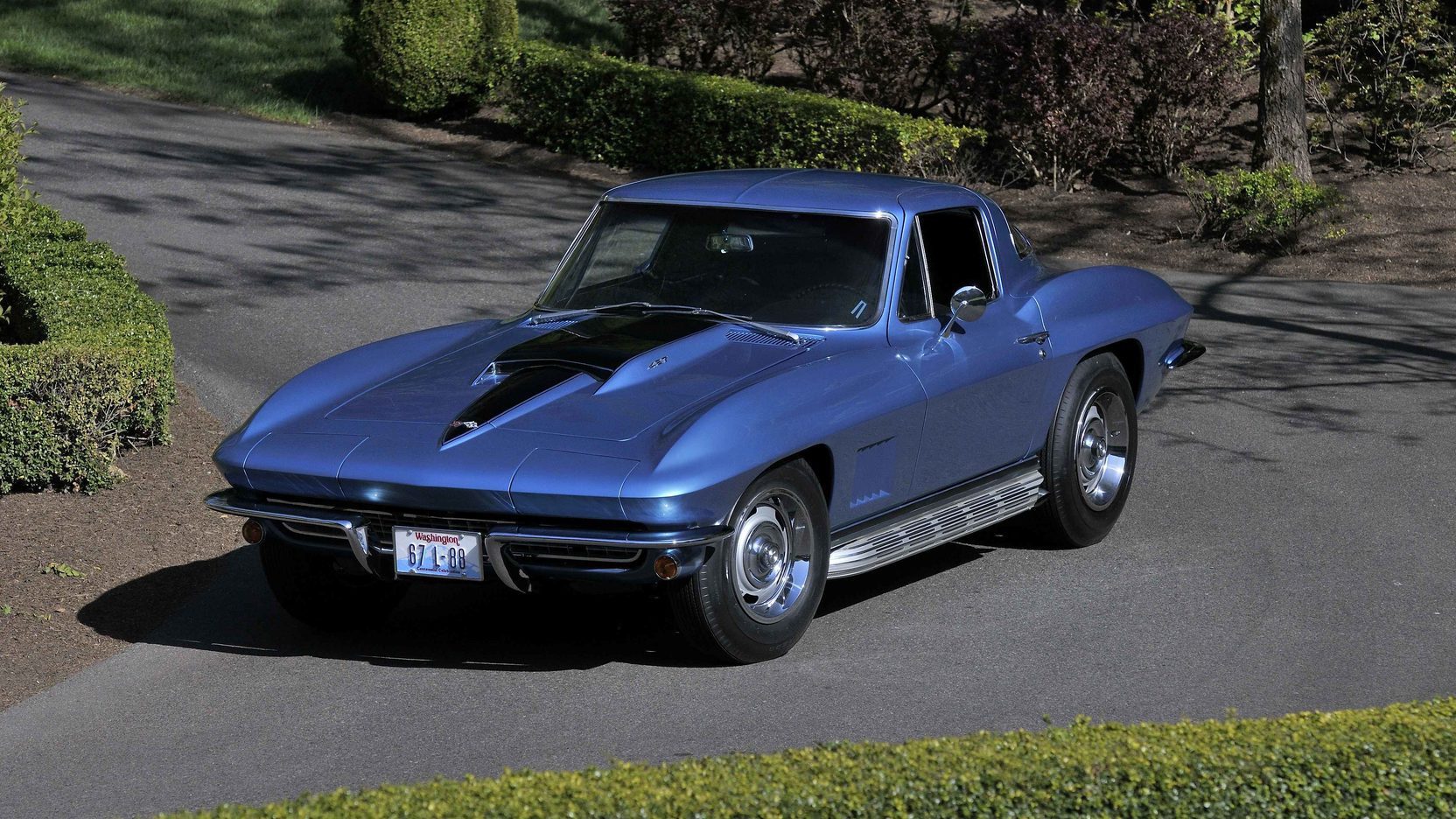 1967 Corvette C2 L88 in blue