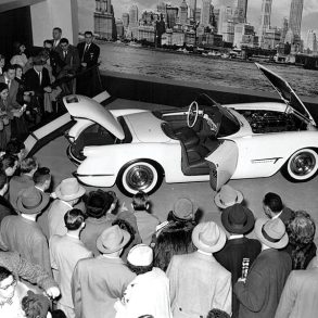 The original EX-52 Corvette Concept car at the 1953 Motorama in the lobby of the Waldorf Astoria Hotel in New York City. (Image courtesy of GM)