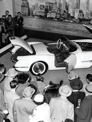The original EX-52 Corvette Concept car at the 1953 Motorama in the lobby of the Waldorf Astoria Hotel in New York City. (Image courtesy of GM)