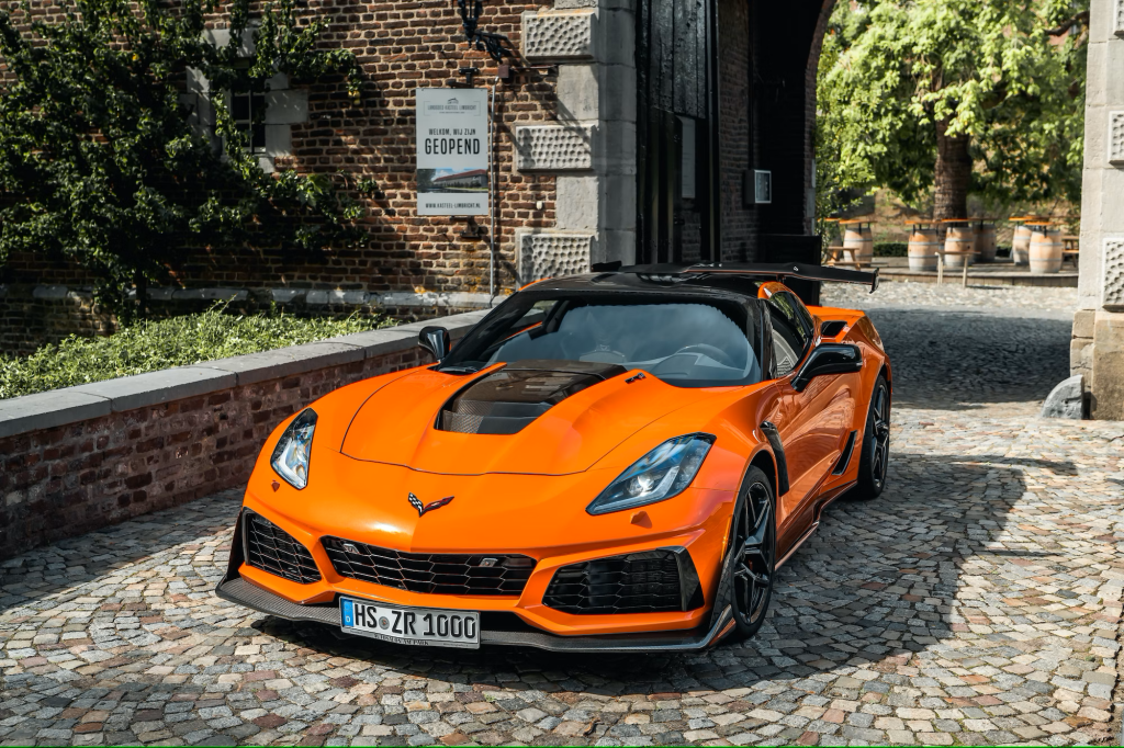 Corvette ZR1 - The Cars. The Speed. The Ultimate Guide