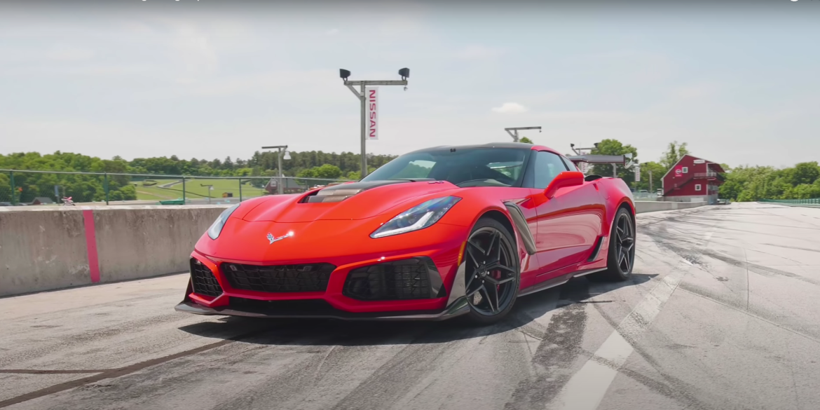 2019 Corvette ZR1 Goes Crazy At Lightning Lap