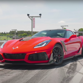 2019 Corvette ZR1 Goes Crazy At Lightning Lap