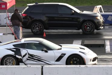 DRAG RACE: Corvette Z06 vs Jeep SRT