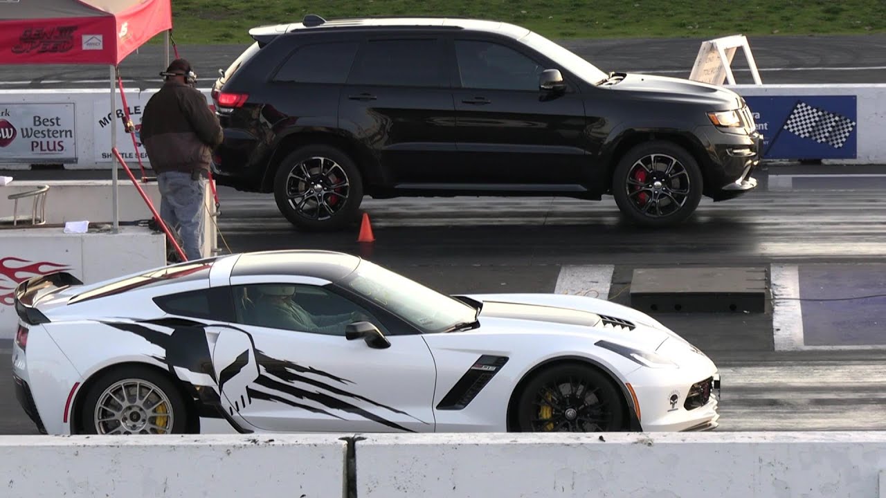 DRAG RACE: Corvette Z06 vs Jeep SRT