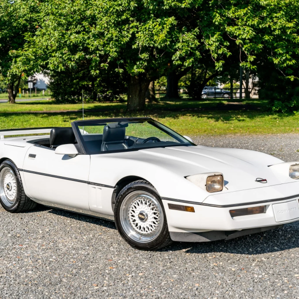 Corvette Of The Day: 1990 Chevrolet Corvette