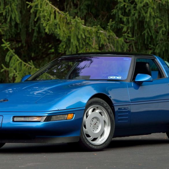 Blue 1990 Corvette C4 ZR-1