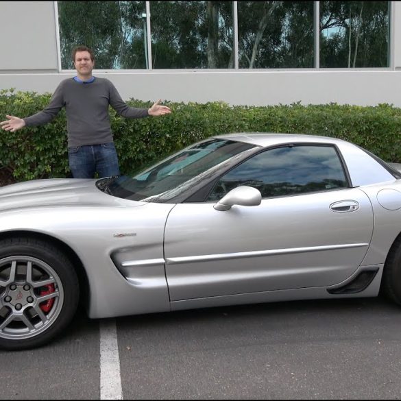 The Chevy Corvette C5 Z06 Is an Insane Sports Car Bargain