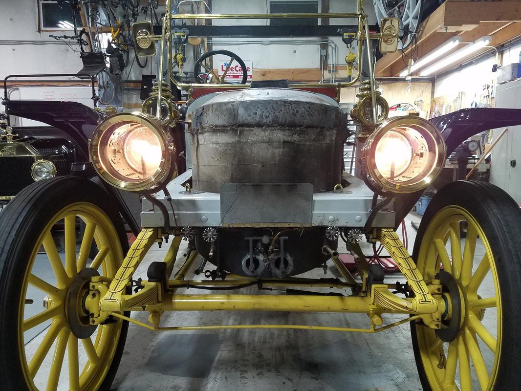 Acetylene lamps on a Stanley Steam Car
