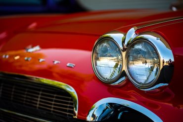 Headlight bulb on C1 corvette